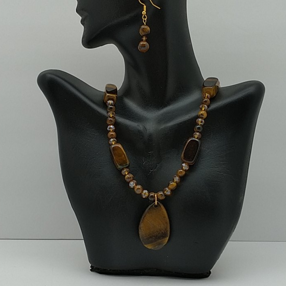 Tiger eye earring and necklace
